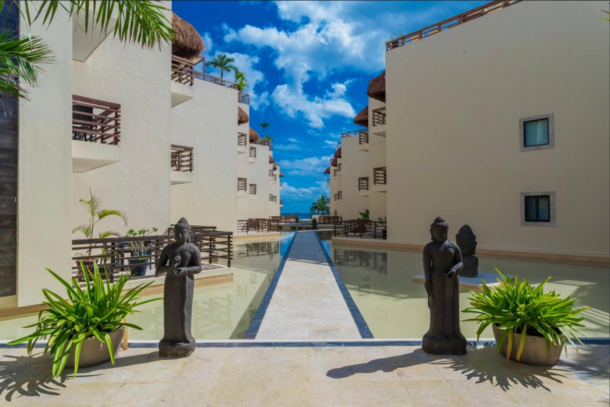 Апартаменты Departamento En Aldea Thai Con Terraza, Vista Al Mar Y Alberca Privada, Para 8 Personas Плая-дель-Кармен Экстерьер фото